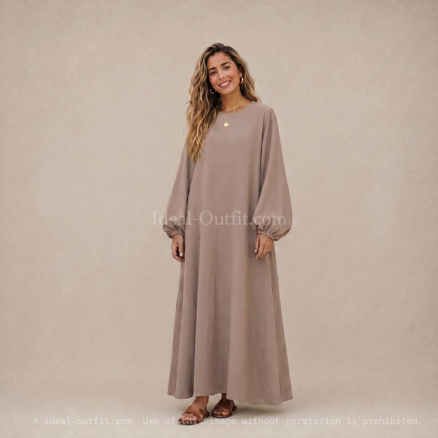 Robe Abaya en Soie de Médine - Modèle Ro2370pk - Manches ballon, fluide et confortable