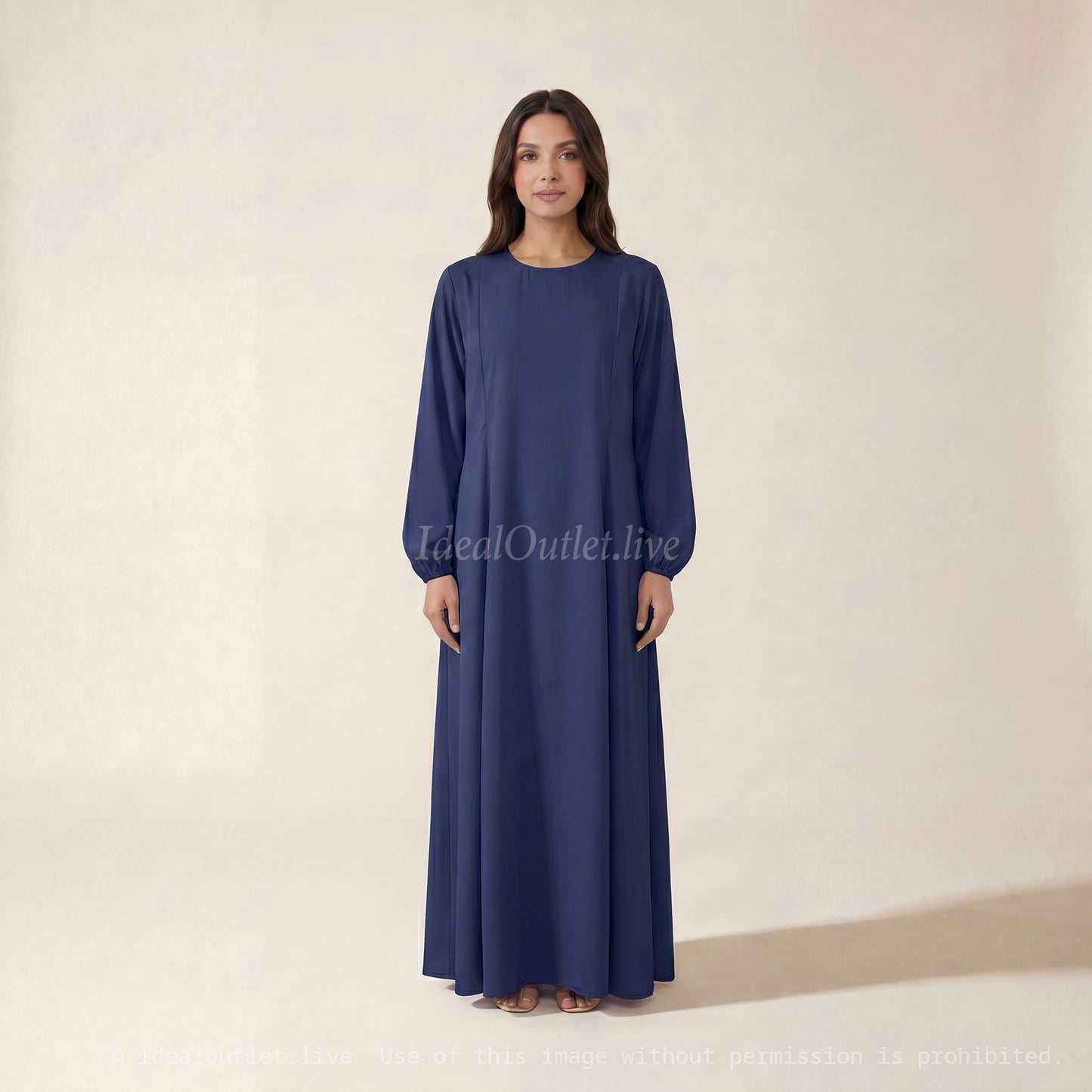 Abaya d'allaitement en soie de Medine ouvertures zip REF:RO2508PK - doux et fluide facilitant l’allaitement en toute discrétion.