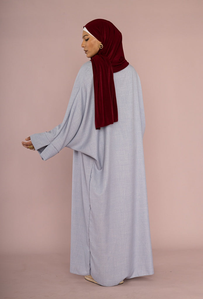 Robe Abaya REF: 2382XLM Manche papillon coupe ample avec fente sur les manches tissu léger et fluide