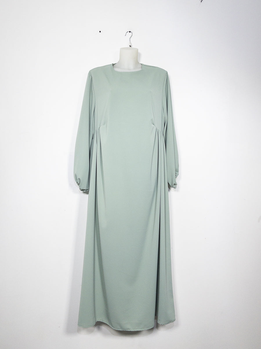Robe abaya en Soie de Médine Ref: Ro2509pk - Robe abaya en Soie de Médine subtilement froncée au buste coupe fluide avec manches bouffantes