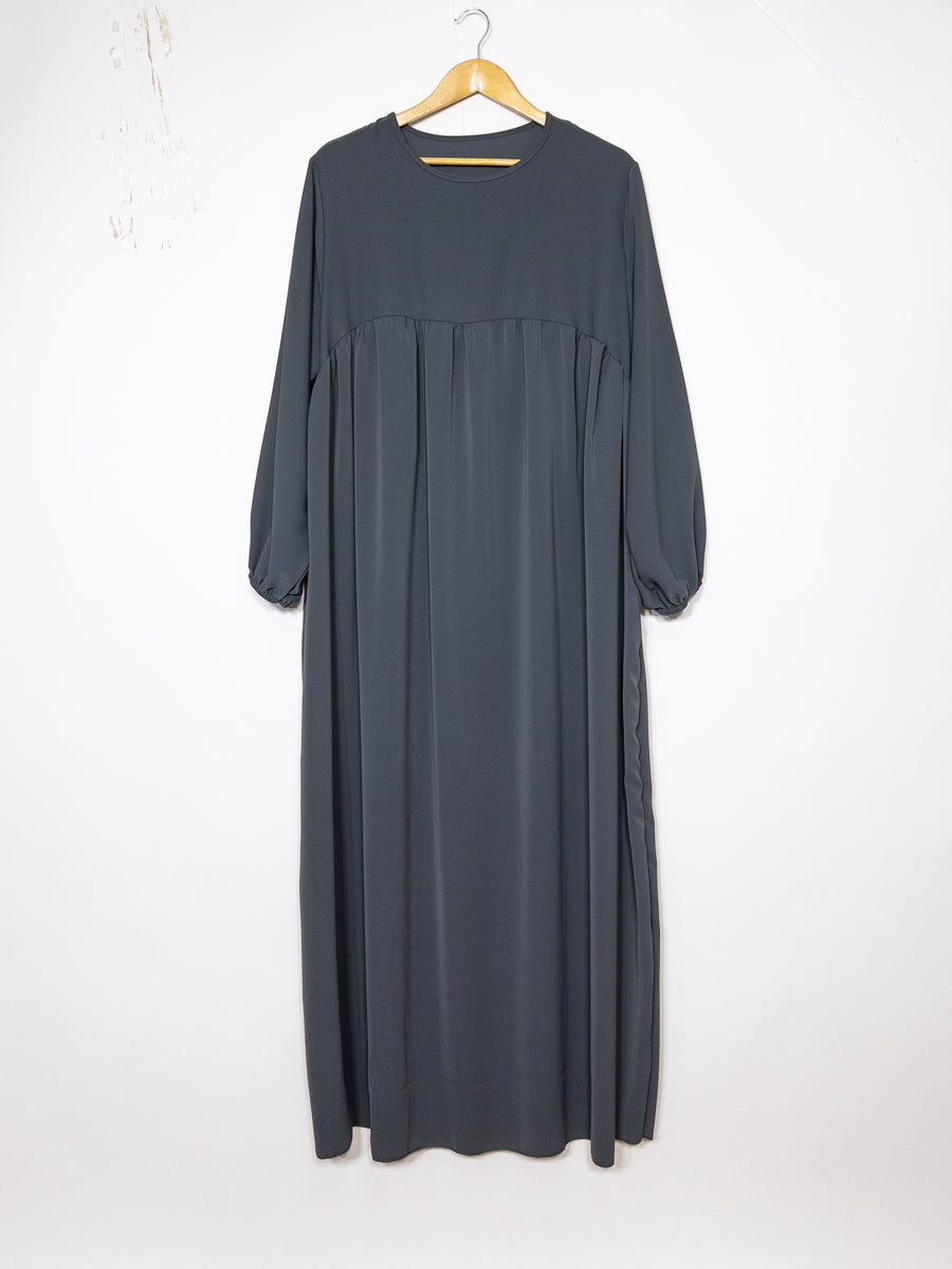 Long Abaya for Women in Medina Silk, Flowing and Soft Fabric, Loose and Elegant Cut, 2326PK
