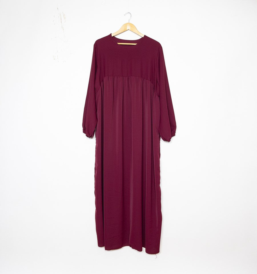 Abaya longue femme REF: RO2326PK - Abaya longue femme en soie de medine tissu fluide et doux , coupe ample et élégante