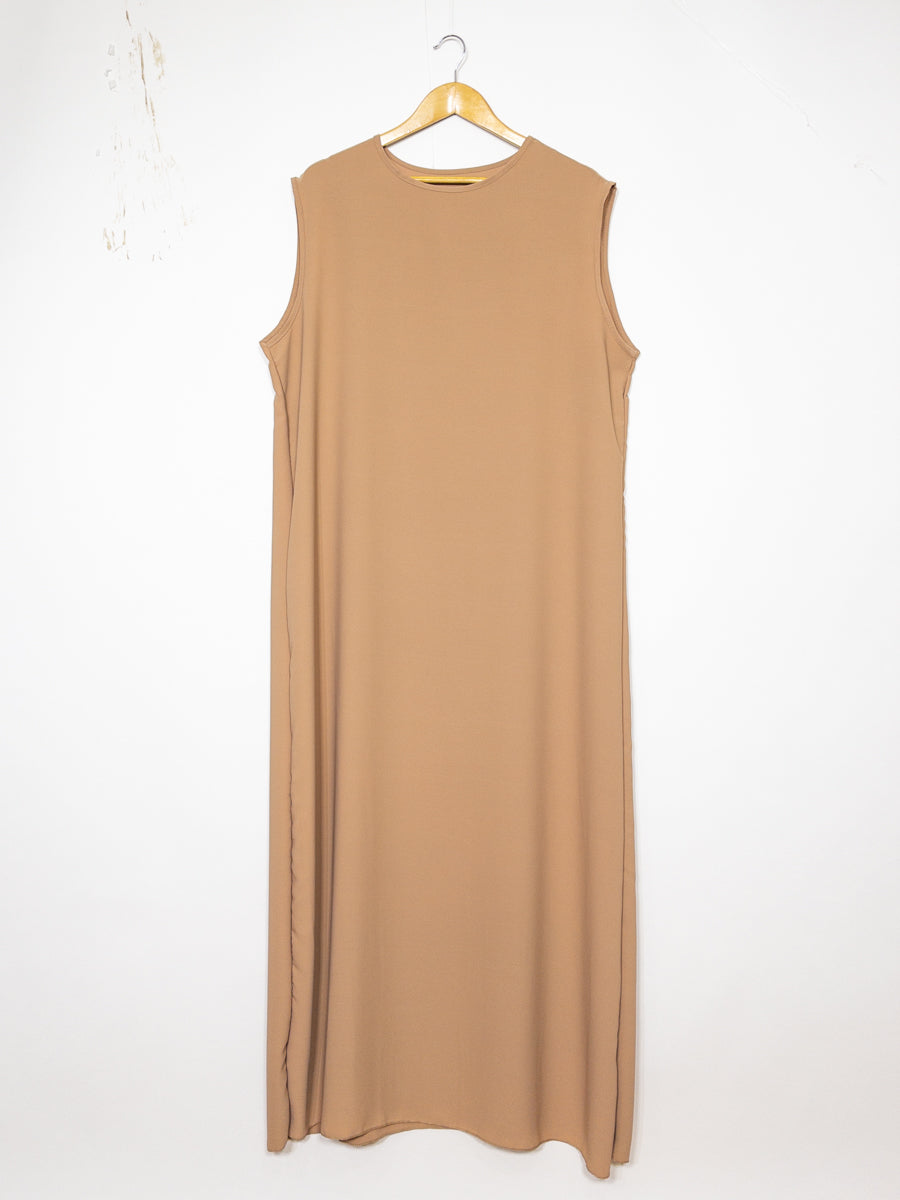 Long, Wide Abaya Ref: Ro2353pk - Sleeveless Long Abaya in Medina Silk, Short Sleeve, Flowing and Lightweight