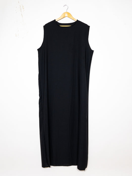 Long, Wide Abaya Ref: Ro2353pk - Sleeveless Long Abaya in Medina Silk, Short Sleeve, Flowing and Lightweight