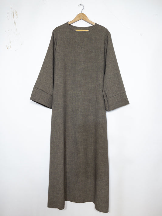 Wide-Sleeve Linen-Style Abaya for 185cm REF: RoL2352lin - Long Linen-Style Abaya with Flared Sleeves