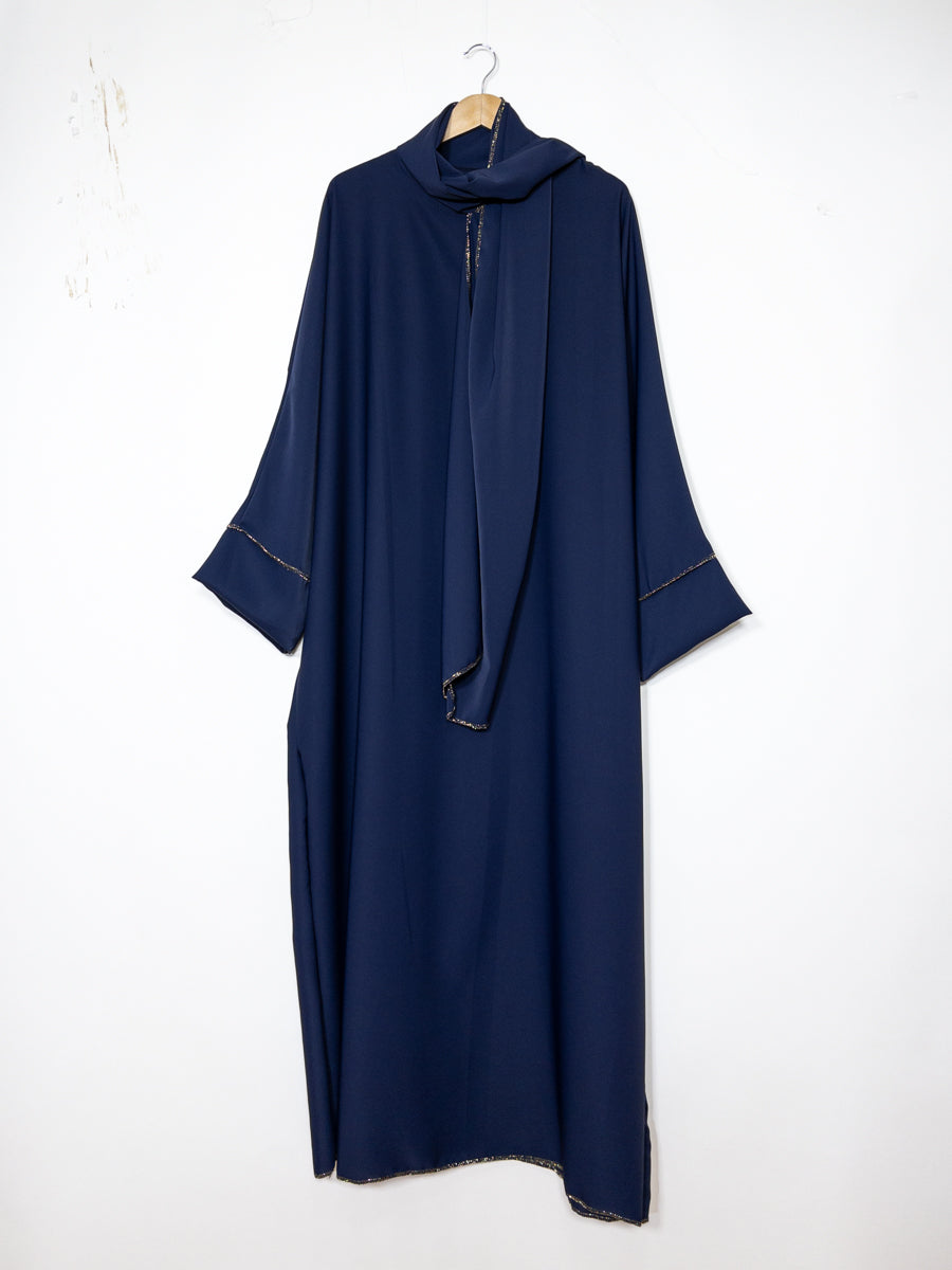 Abaya longue femme REF: Ro2381pk en soie de medine avec voile Intégré fluide et élégante