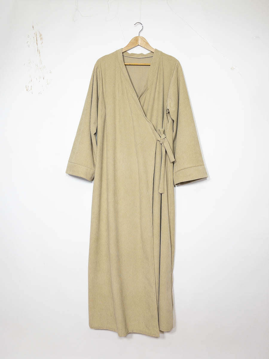 Vestido Abaya Ref: 2500 Vestido Abaya em Veludo Canelado estilo kimono