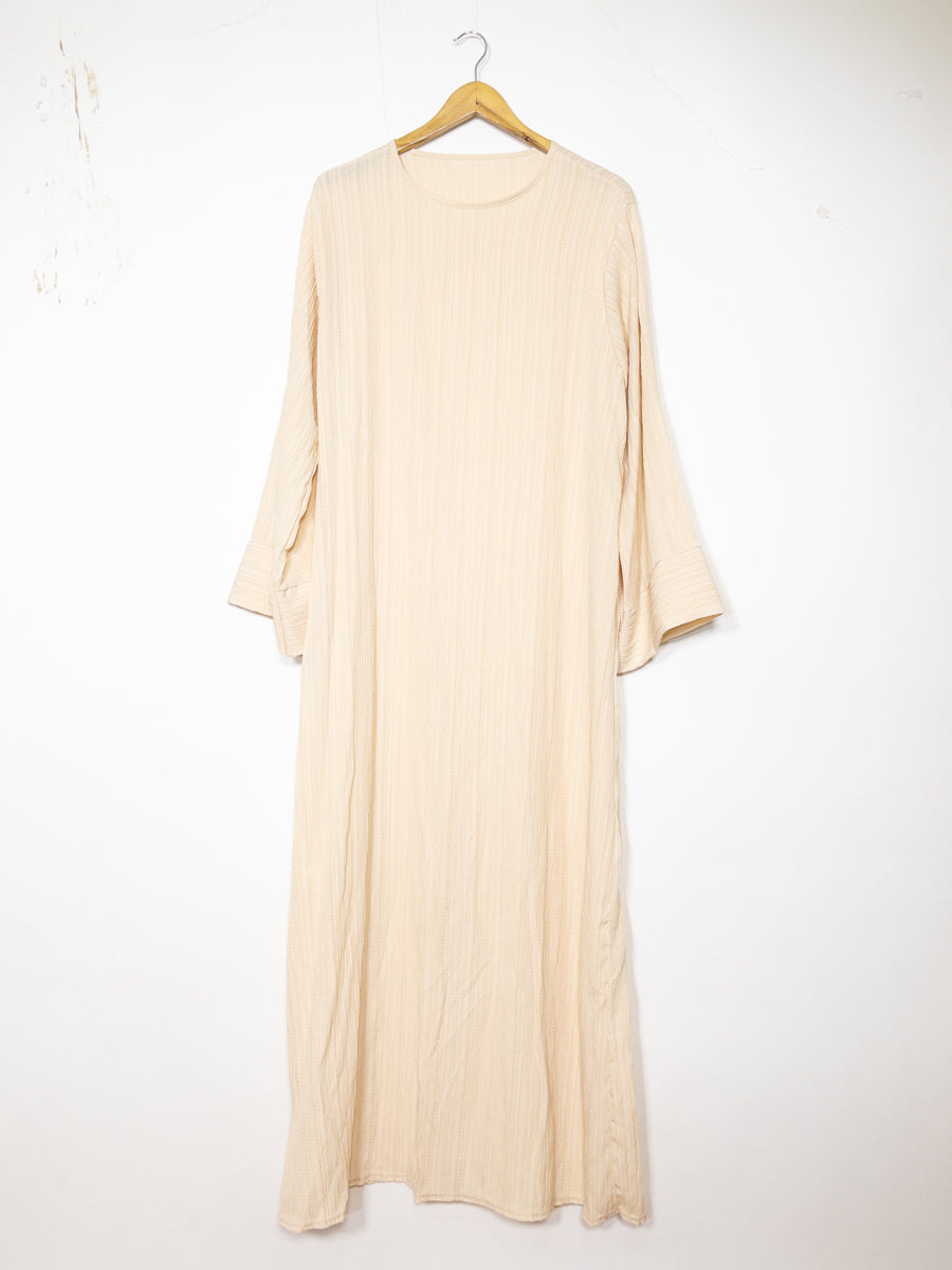 Long Abaya for Women REF: Ro2387FF - Wide-Sleeve Abaya Dress in Highly Durable Textured Fabric