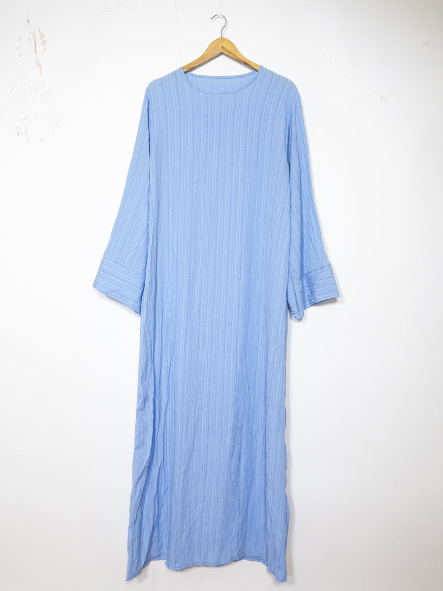 Long Abaya for Women REF: Ro2387FF - Wide-Sleeve Abaya Dress in Highly Durable Textured Fabric
