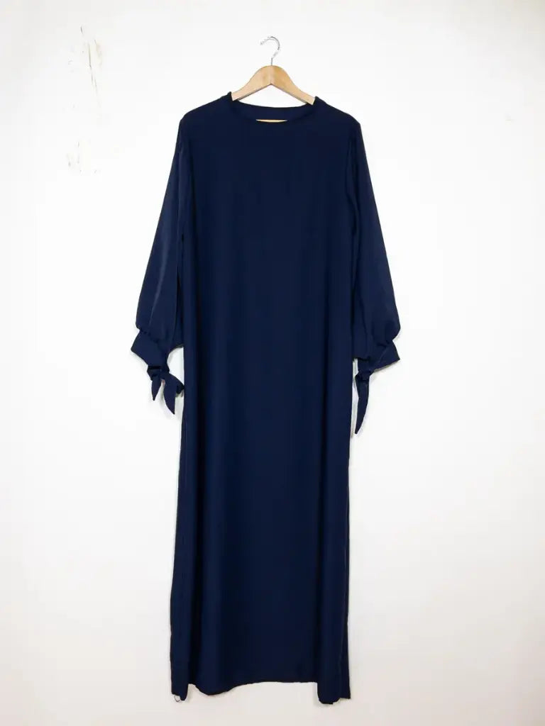 Robe abaya réf RoL2378pk - Robe abaya longue en soie de Médine longue pour femme 185cm avec manches ballon et nœud fluide et sophistiquée